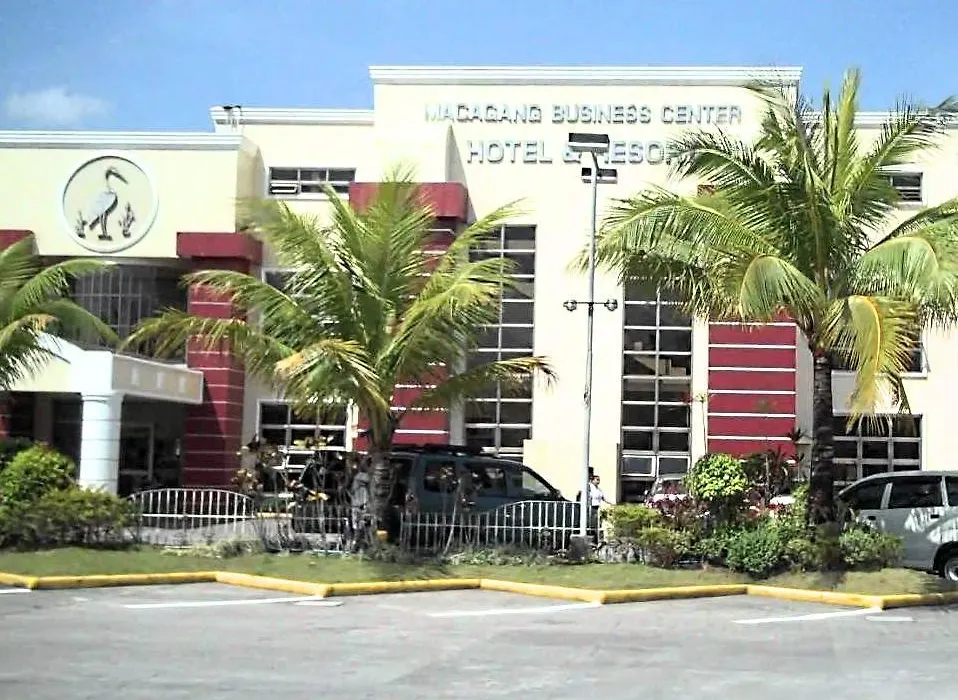 Macagang Hotel And Resort-1